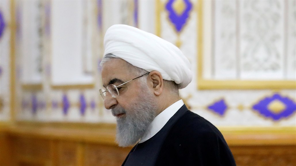 Íránský prezident Ruhání na náboenské konferenci v tadikistánském hlavním...