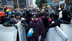 Demonstranti se opt sházejí, tentokrát v centru Hongkongu.