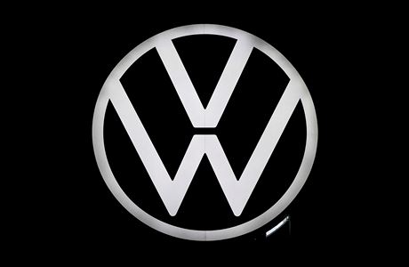 Volkswagen pedstavil nov logo na autosalonu ve Frankfurtu nad Mohanem, 9....