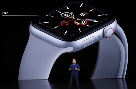 Stan Ng pedstavuje nov Apple Watch na prezentaci novch produkt Applu v...