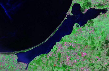 Satelitní snímek Viselské kosy.