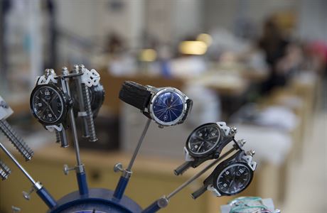 Výroba hodinek PRIM v Novém Městě nad Metují