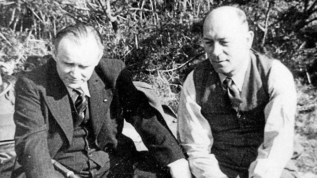 S Moravcem (vlevo) do Anglie v březnu 1939 odletěl i přednosta obranné sekce...