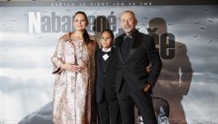 Jitka �van�arová, p�edstavitelka Ludmily (vlevo), d�tský hrdina Petr Kotlár...