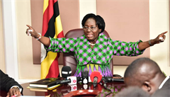 Ugandští poslanci dostali lekci ohledně pití alkoholu a lehkovážného sexu před nadcházející konferencí Commonwealthu