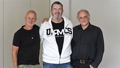 Hudebníci (zleva) Ondej Soukup, Richard Müller a Michael Kocáb.