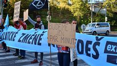 „klimatické změně neujedeš,“ vzkázali v úterý ráno aktivisté pražským řidičům...