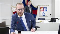 Starosta Prahy 6 Ondřej Kolář při jednání zastupitelstva | na serveru Lidovky.cz | aktuální zprávy