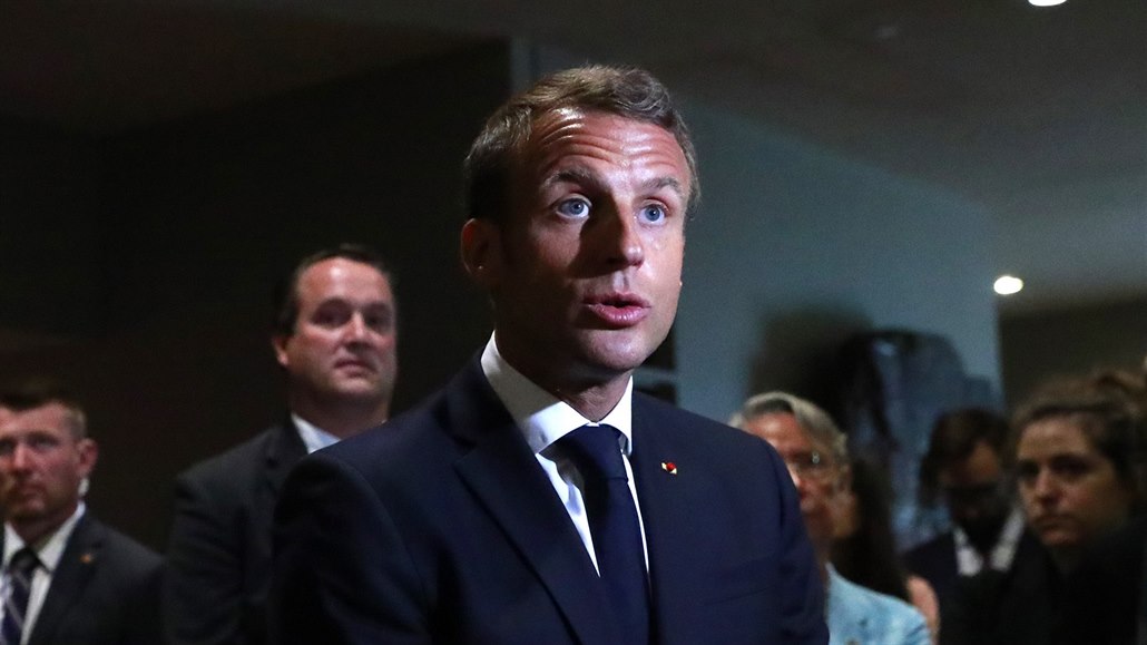 Francouzský prezident Emmanuel Macron po svém projevu na klimatickém summitu.