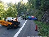 Dopravn nehoda dvou osobnch vozidel, Hoej Vrchlab smr pindlerv Mln....