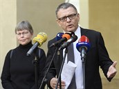 Ministr kultury Lubomír Zaorálek zruil povení Ivana Morávka k vedení Národní...