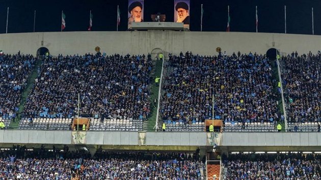Ženy v Íránu mají vstup na fotbal po 40 letech dovolený.