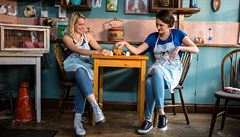 Seriál Potvora (2016-2019). Tvrce: Phoebe Waller-Bridgová.