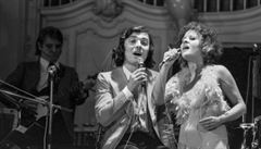 Karel Gott se zp�va�kou Jitkou Zelenkovou