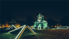 Poprvé se rozsvítí nap�íklad základní �kola nebo ministerstvo dopravy. Mezi...