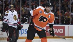 Jakub Voráček a Philadelphia Flyers v pražské O2 aréně poměřili síly s Chicago...
