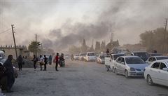 Tureck armda vstoupila do Srie. Kurdov pozemn tok u hraninho msta dajn odrazili