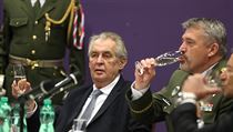 Prezident Miloš Zeman poukázal na oběti českých vojáků v zahraničních misích....