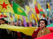 Kurdové a jejich sympatizanti se shromádili i v druhém nejvtím mst,...