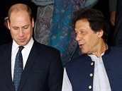 Britský princ William a pákistánský premiér Imran Chán.