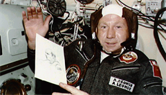 Zemel prvn kosmonaut, kter vystoupil do otevenho vesmru. Alexeji Leonovovi bylo 85 let