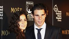 Rafael Nadal se oženil s dlouholetou přítelkyní Mariou Franciskou Perelloovou.
