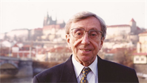Betislav Novotn v Praze v roce 2001.