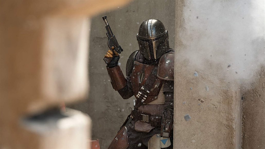 Drsák lovec. Seriál Mandalorian (2019). Reie: Jon Favreau.