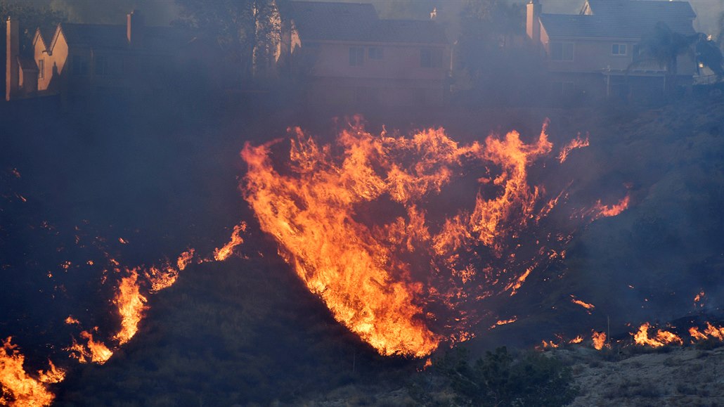 Poár nedaleko kalifornského Los Angeles.