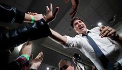 Kanadský premiér Justin Trudeau p�i volební kampani.