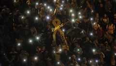 Pi protestech v Katalnsku bylo za tden zranno tm 600 lid, tyi lid pili bhem stetu s polici o oko