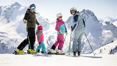 Lyování s celou rodinou v Alpbachtalu, Wildschönau.