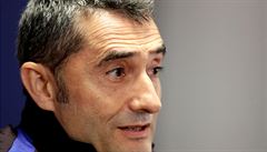 Trenér Barcelony Ernesto Valverde.