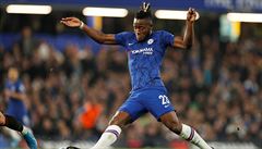 Michy Batshuayi v akci.