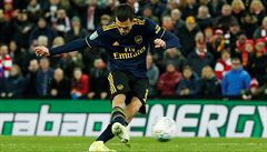 Arsenal prohrál na Anfieldu na pokutové kopy.