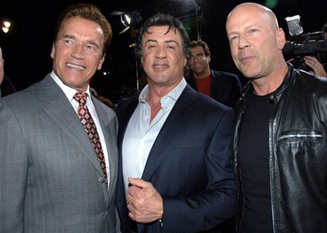 Arnold Schwarzenneger, Sylvester Stallone a Bruce Willis. 