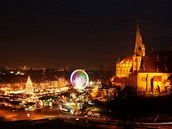 Vánoní trhy v Erfurtu na námstí Domplatz
