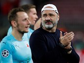 Jindich Trpiovsk a Vladimr Coufal dkuj fanoukm Slavie.