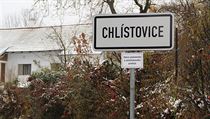 Pod Chlstovice pat deset satelitnch osad, a to Zdeslavice, Chroustkov,...