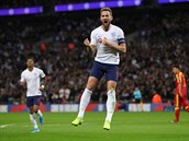 Harry Kane doslova rozstílel ernou Horu. V prvním poloase si pipsal...