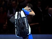 Hoký konec u ve skupin na Turnaji mistr troku kazí tenistovi Novaku...