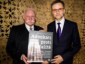 Pedseda eské advokátní komory Vladimír Jirousek a autor knihy Advokáti proti...