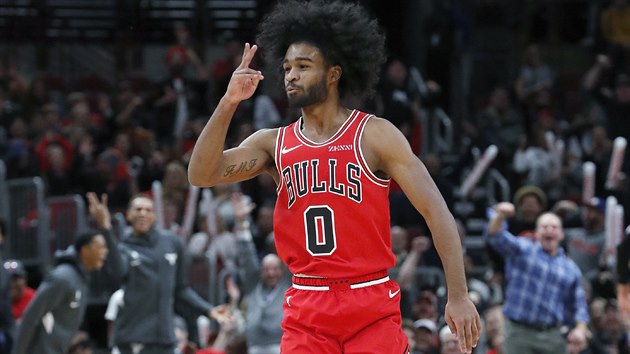 Coby White slaví jeden ze svých úspných steleckých pokus.