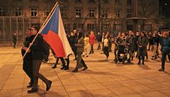 Demonstrace k 30.výro�í za�átku Sametové revoluce, která za�ala pochodem...
