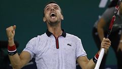 panl Bautista Agut ml vynikající roník. Díky semifinále Wimbledonu a...