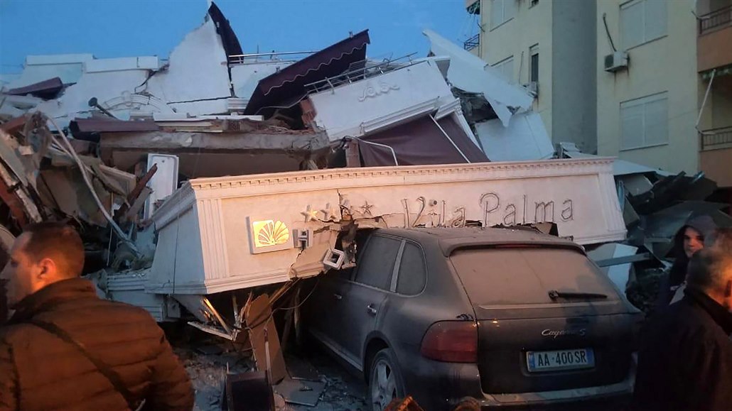 Zemtesení pokodilo v Albánii i hotel ve mst Durres na západ zem.