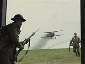 Snímek 1917 (2019). Re�ie: Sam Mendes.