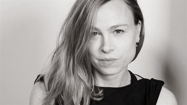 Josefína Bako�ová