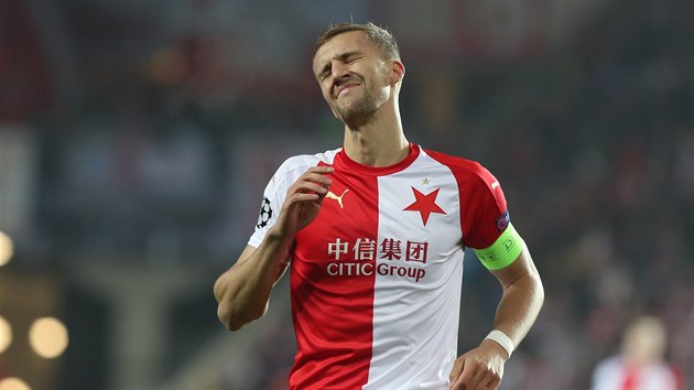 Sl�vistick� kapit�n Sou�ek v utk�n� s Interem.