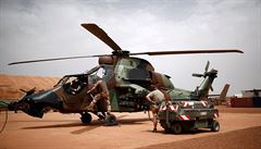Francouzsk armda popela vinu radikl za kolizi vrtulnk v Mali, kde zemelo 13 vojk